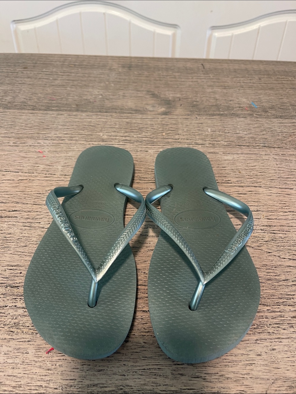 Vintage Havaianas Slim Flip Flops Light‎ Green Women’s Size 5/6 Beach Sandals